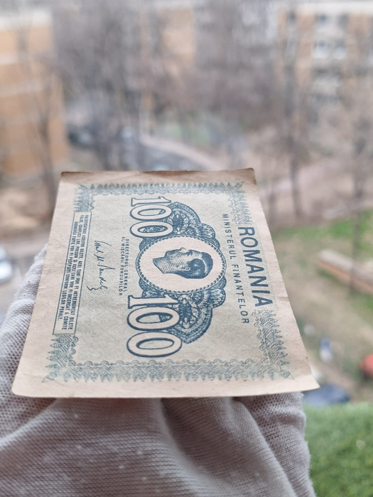 Romania 100 Lei 1945, Regele Mihai, circulata [5]