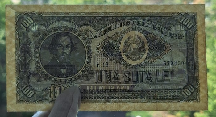 Romania 100 lei 1952, seria r19/ 679450, stare buna [3]