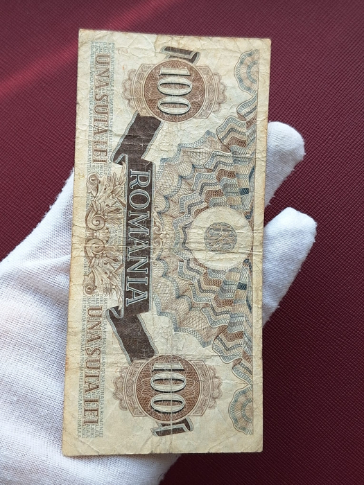 Romania 100 lei decembrie 1947, seria R.9/827012, circulata [4]