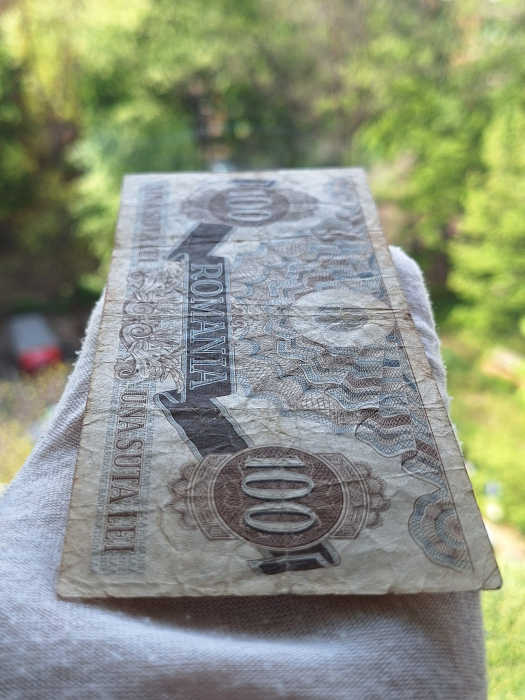 Romania 100 lei decembrie 1947, seria S.9/765357, circulata [6]