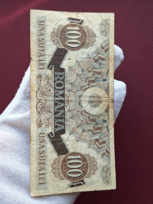 Romania 100 lei decembrie 1947, seria S.9/765357, circulata [4]