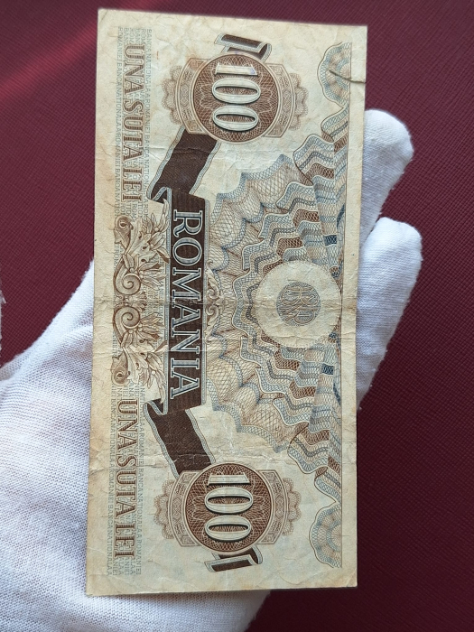 Romania 100 lei decembrie 1947, seria X.10/175688, circulata [3]