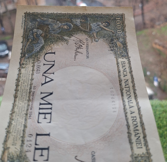 Romania, 1000 lei 1941, seria O.0643/0124/16064124, Aunc, cu mica ruptura [9]