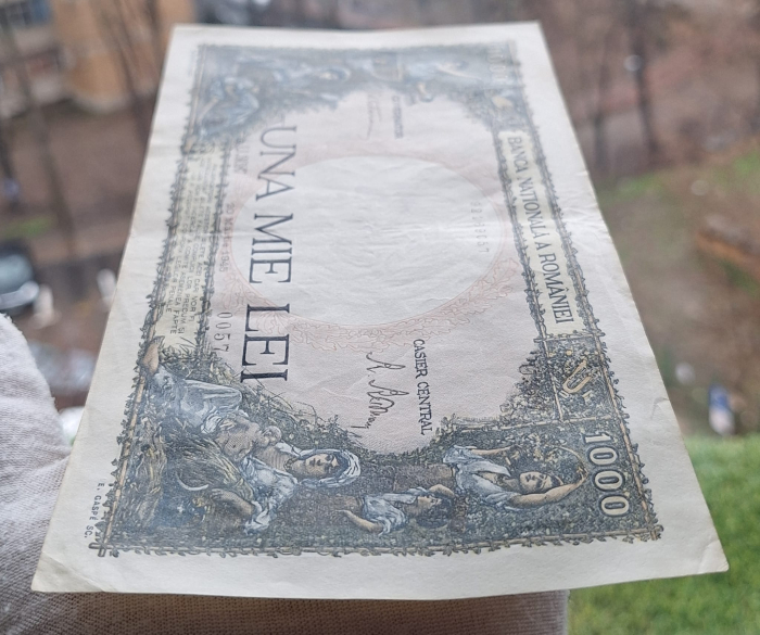 Romania, 1000 lei 1945, seria U.3687/0057/92169057, circulata [6]