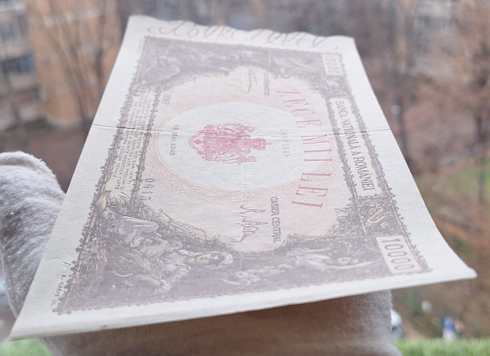 Romania, 10000 lei Mai 1945, seria 0645/Z.0963/24073645, stare buna [7]