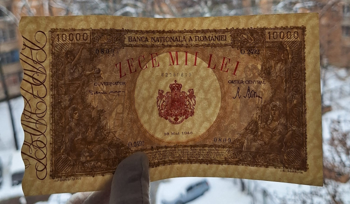 Romania, 10000 lei Mai 1946, seria 0809/O.2492/62289809, stare buna [3]