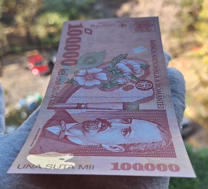 Romania, 100000 lei 1998, seria 003B1602806, necirculata [3]