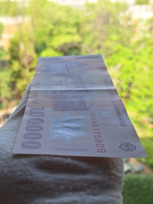 Romania, 100000 lei 2001, seria 025A5175809, circulata, stare buna [4]