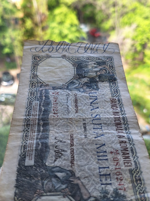 Romania, 100000 lei decembrie 1946, seria M/4 0816247, circulata [5]