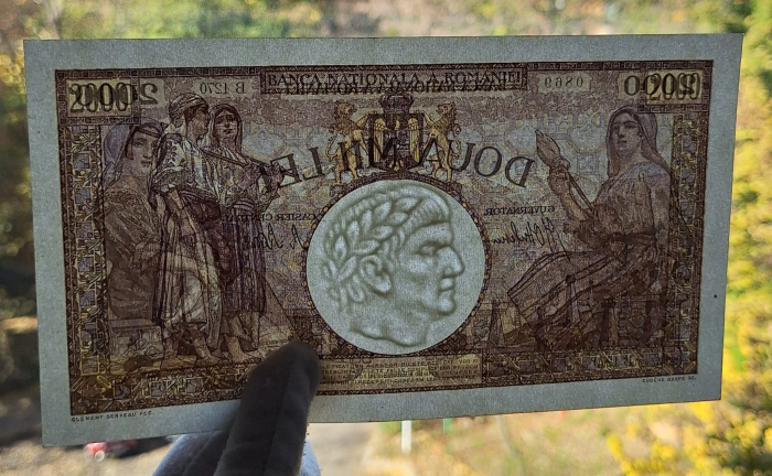 Romania, 2000 lei 1941, seria B.1270/0869/31726869, aproape necirculata [4]