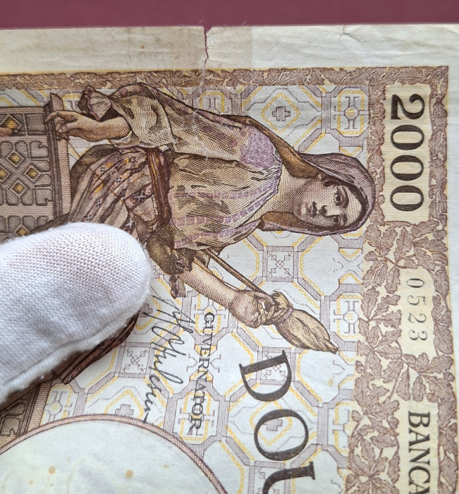 Romania, 2000 lei 1941, seria W.1334/0523/33349523, circulata [4]