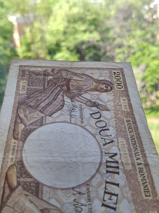 Romania, 2000 lei 1941, seria T.005/0190/00118190, circulata [9]