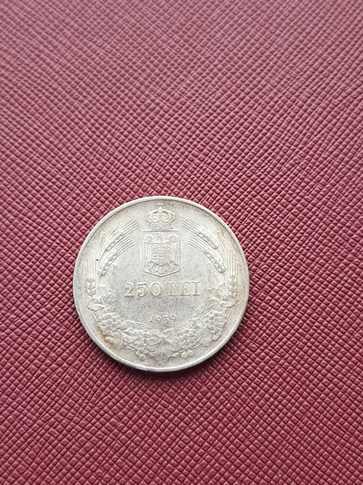 Romania, moneda 250 lei 1939, Regele Carol II [2]