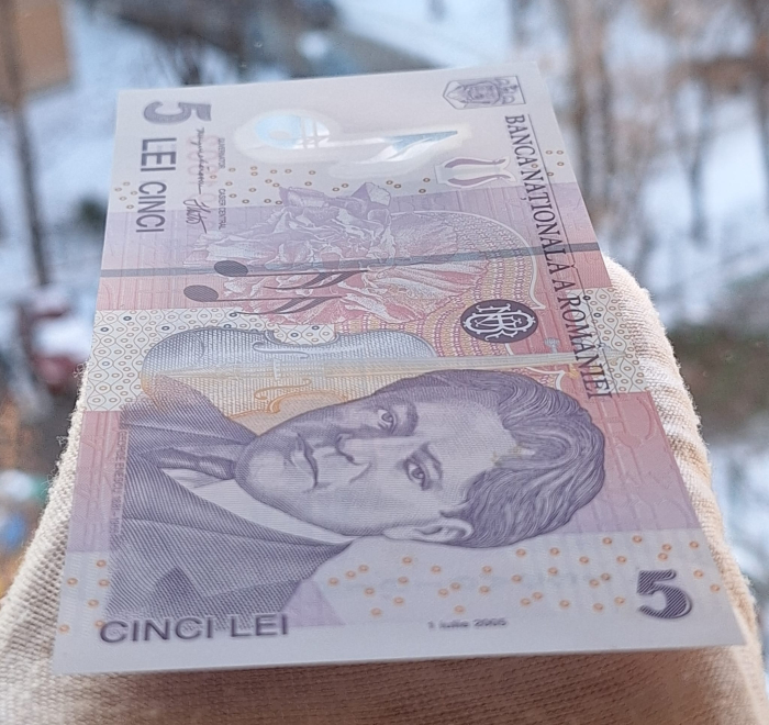 Romania 5 lei 2013, seria 136A9191803, UNC- [3]