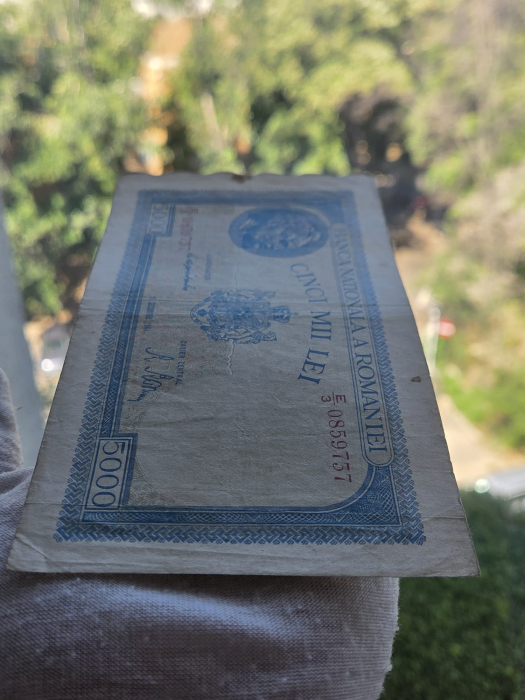 Romania, 5000 lei 15 Decembrie 1944, seria E/3 0859737, circulata [4]