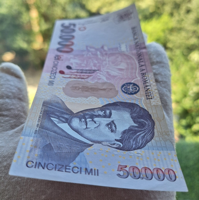 Romania, 50000 lei 2000, seria 008C1471239, UNC- [9]