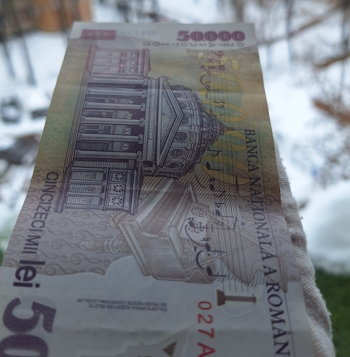 Romania, 50000 lei 2001 George Enescu, seria 027A1307103, stare buna [4]