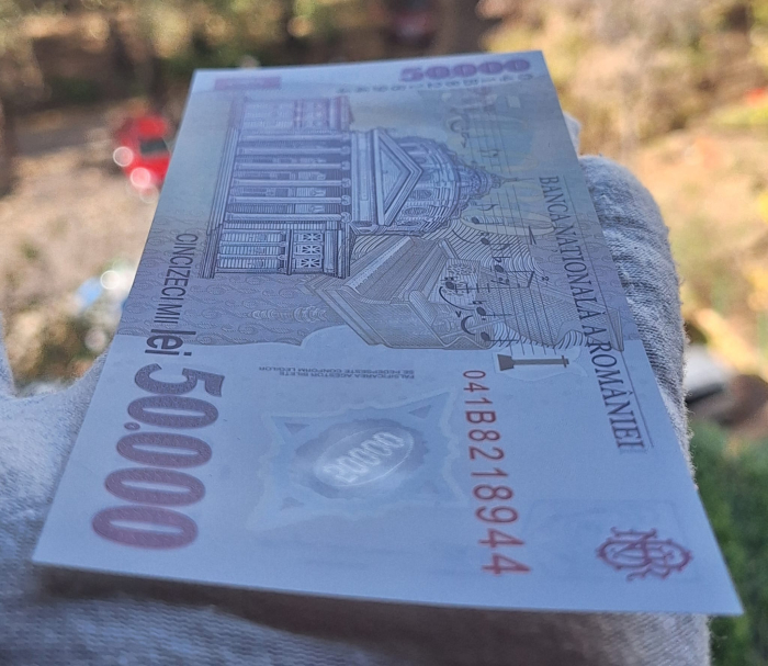 Romania, 50000 lei 2001 George Enescu, seria 041B8218944, UNC [5]