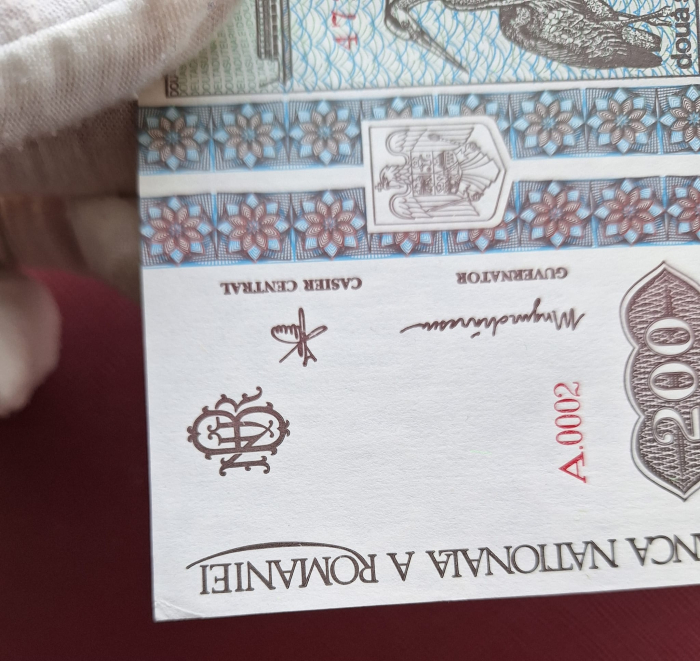 Romania, 200 lei 1992, Grigore Antipa, necirculata, cu urme de manipulare [3]
