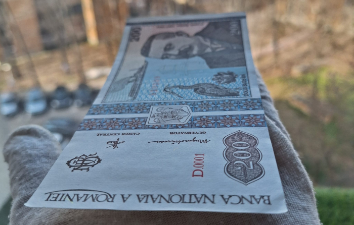 Romania, 200 lei 1992, Grigore Antipa, necirculata, cu urme de manipulare [6]