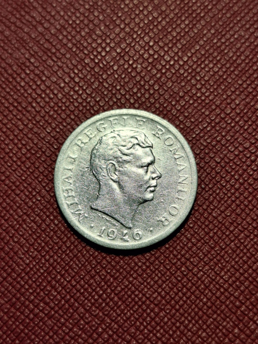 Romania, Regat, 500 lei 1946, Regele Mihai I, eroare: surplus material pe avers [2]