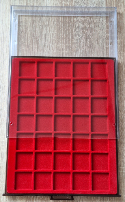 Tavita expunere si stocare monede, 35 spatii patrate x 36 MM [2]