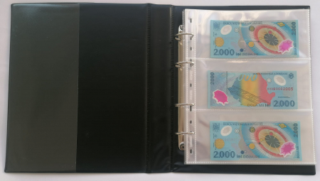 Album pentru bancnote prevazut cu 25 folii si 70 compartimente stocare [5]