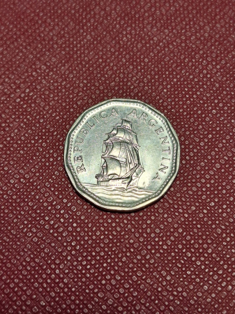 Monede America - Argentina 5 pesos 1966