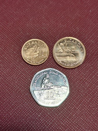 Monede America - Guyana 3 monede set 2012-2015: 1,5 si 10 Dolari, UNC