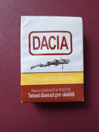 Alte colectibile - Pachet Dacia, eticheta originala, polistiren in interior, destinat expunerii / cadou