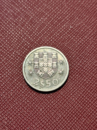 Monede - Portugalia 2,50 Escudos 1985