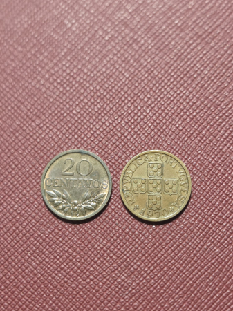 Monede - Portugalia 20 centavos 1970