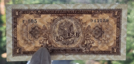 Romania, 1 leu 1952, seria r 105 / 943729, aproape necirculata [2]