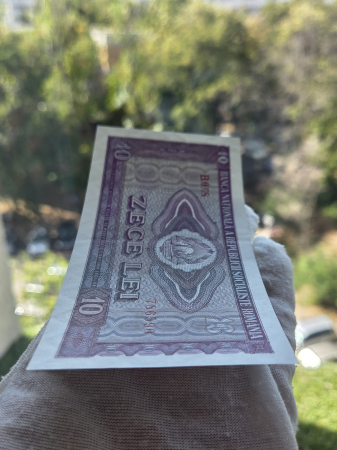 Romania 10 LEI 1966, seria B.0078/786590, aproape necirculata [3]