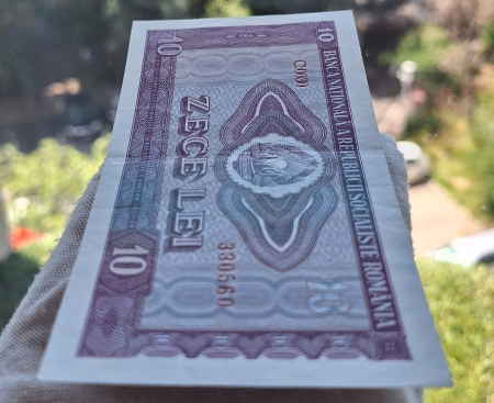 Romania 10 LEI 1966, seria C.0030/330560, aproape necirculata [3]