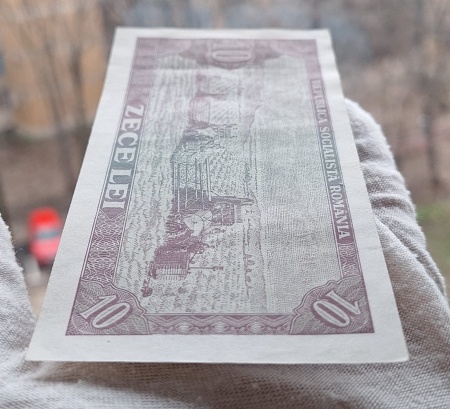 Romania 10 LEI 1966, seria C.0307/746917, aproape necirculata [4]