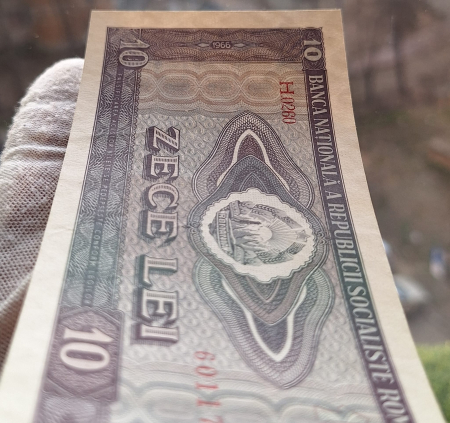 Romania 10 LEI 1966, seria H.0260/601176, aproape necirculata [5]