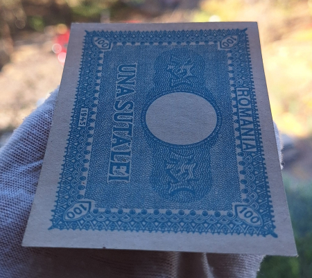 Romania 100 Lei 1945, Regele Mihai, aproape necirculata [5]