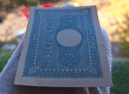 Romania 100 Lei 1945, Regele Mihai, aproape necirculata [5]