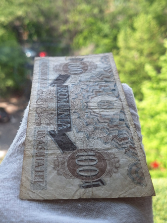 Romania 100 lei decembrie 1947, seria R.9/827012, circulata [4]