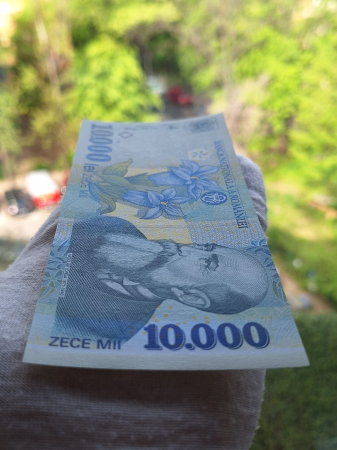 Romania, 10000 lei 1999, seria 002A0241306, necirculata [5]