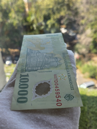 Romania, 10000 Lei 2000, semnatura Ghizari, Aunc, seria 007D0459540 [3]