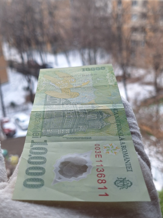 Romania, 10000 Lei 2000, semnatura Ghizari, circulata, seria 003E1136811 [4]