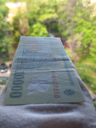 Romania, 10000 Lei 2000, semnatura Isarescu, circulata, seria 016B3677856 [3]