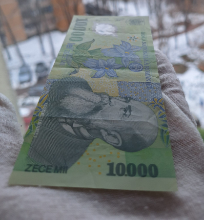 Romania, 10000 Lei 2000, semnatura Isarescu, circulata, seria 014D6241200 [2]