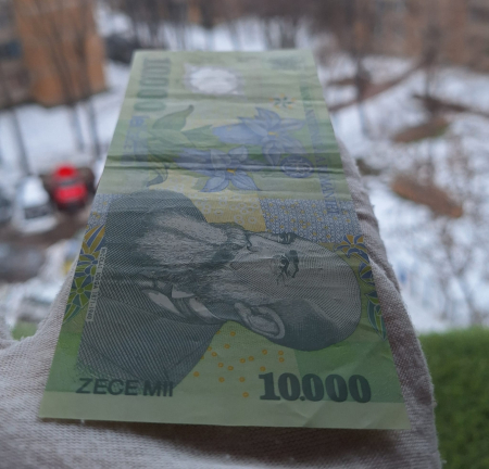 Romania, 10000 Lei 2000, semnatura Isarescu, circulata, seria 014C3792589 [2]
