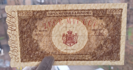 Romania, 10000 lei Mai 1945, seria 0582/E.0867/21654582, stare buna [2]