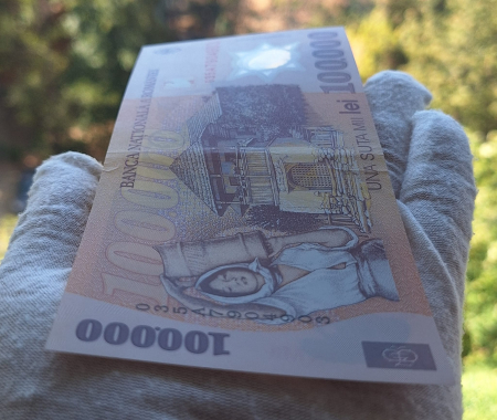 Romania, 100000 lei 2001, seria 035A7904903, aproape necirculata [5]
