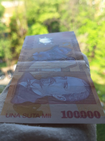 Romania, 100000 lei 2001, seria 025A5175809, circulata, stare buna [2]