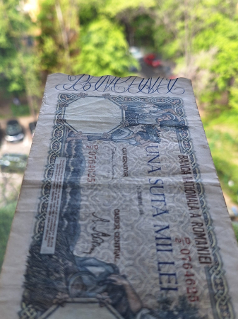 Romania, 100000 lei octombrie 1946, seria P/2 0764625, circulata [4]